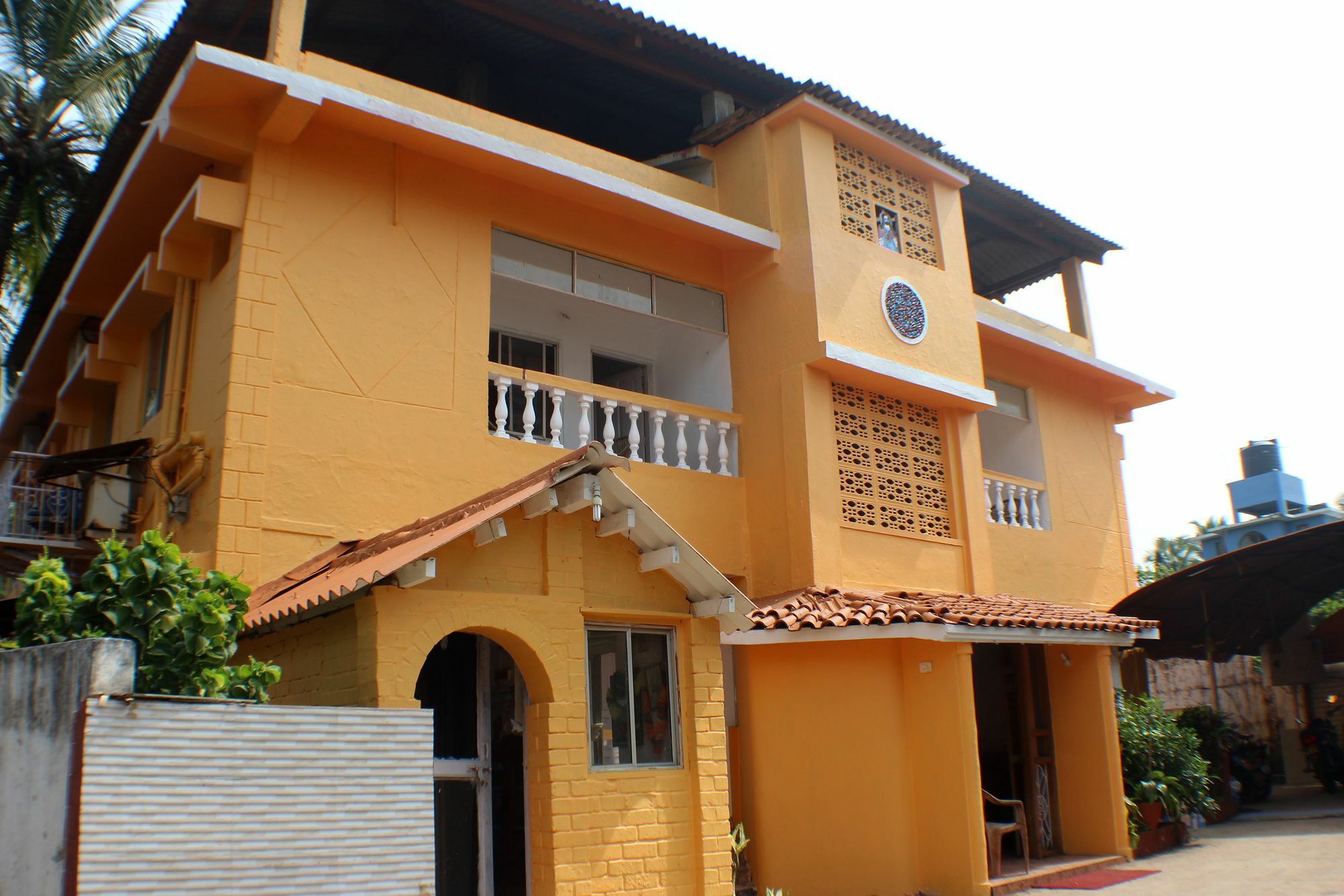 Ave Maria Guest House Candolim Luaran gambar